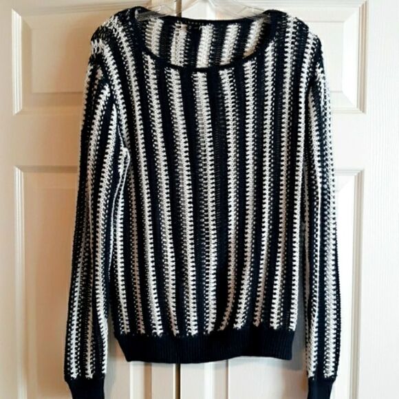 Theory, knit,  long sleeve top, medium - Picture 1 of 6